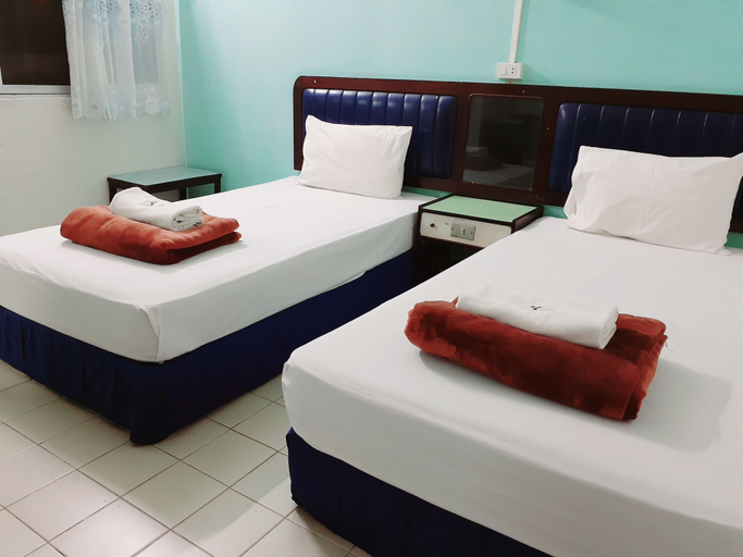 Bedroom 2, Singapore Hotel, Hat Yai
