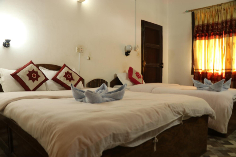 Bedroom 3, Hotel Hermitage, Narayani