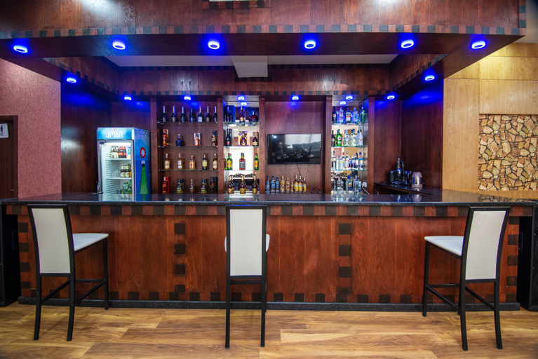 Food & Drinks 4, Penta Tbilisi, Tbilisi
