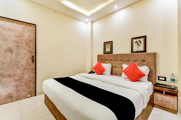 Bedroom 25