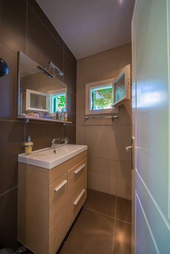 Bathroom 4, My Little House - Family House with Private Terrace, Attica