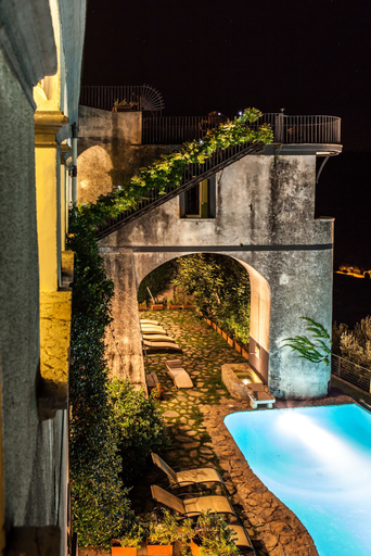 Exterior & Views 2, Domus Laeta, Salerno