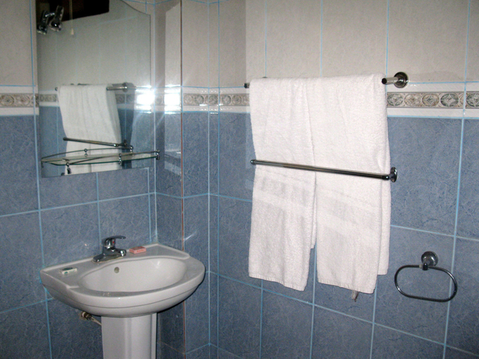 Bathroom 3, Joshmal Hotels, Arusha Urban