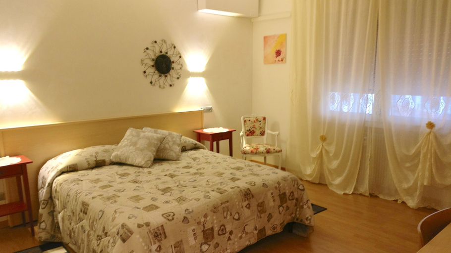 Bedroom 4, B&B Delle Rose, Treviso