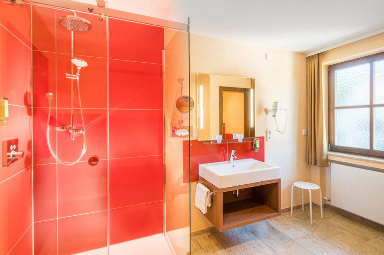Bathroom 3, Boutique Hotel Bundschuh, Main-Spessart
