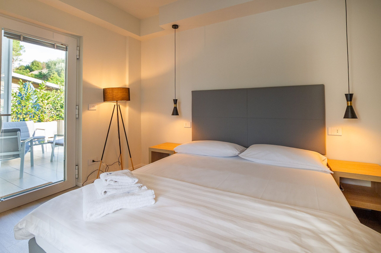 Bedroom 4, Ah Porticcioli boutique apartments, Brescia