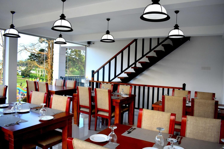 Food & Drinks 4, Royal Lake Hotel, Nuwara Eliya