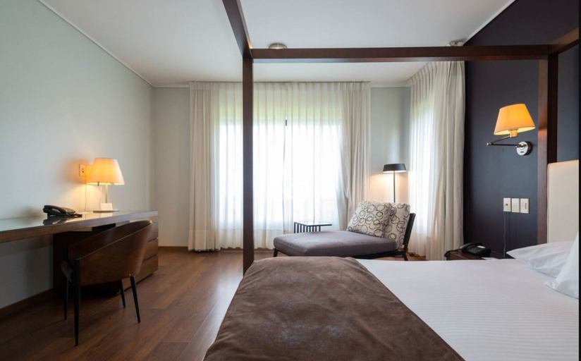 Bedroom 3, Regency Park Hotel, n.a349