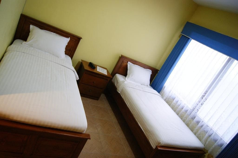 Bedroom 1, Hotel Grand Sumatera, Surabaya
