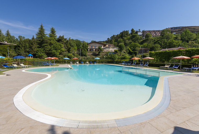 Sport & Beauty 3, Residence Pineta Campi, Brescia