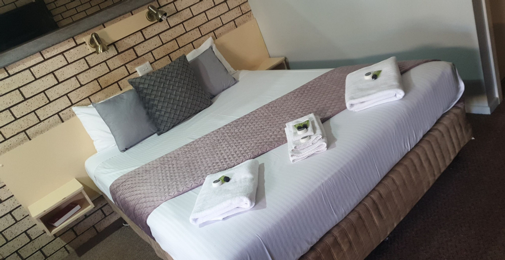Bedroom 3, Alfa Motel, Gilgandra