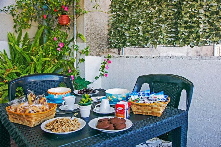 Food & Drinks 3, Bed and Breakfast La Torretta, Latina