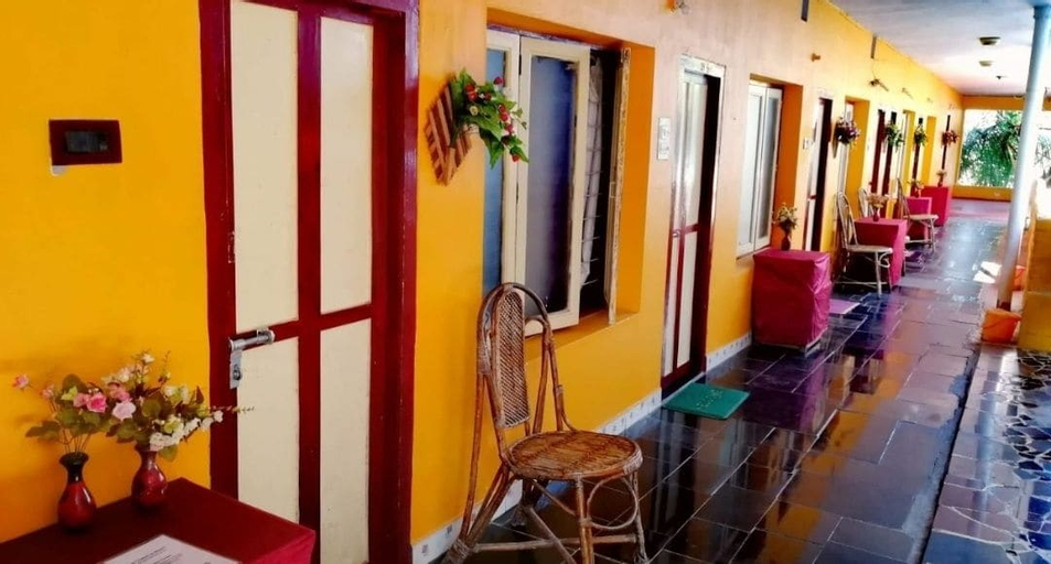 Public Area 3, Rajalakshmi Guest House, Kancheepuram