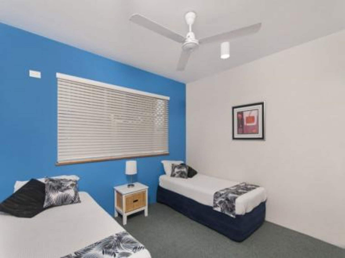 Bedroom 4, Pacific Sands Holiday Apartments, Cairns