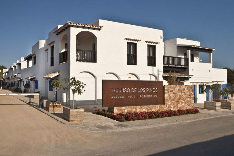Exterior & Views 2, Paraíso de los Pinos Apartamentos, Baleares