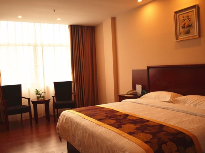 Bedroom 3, GreenTree Inn Jiangxi Shangrao Qianshan Ehu Avenue Express Hotel, Shangrao