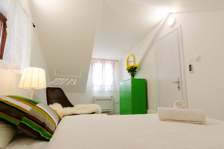 Bedroom 4, Apartments & Rooms Tiramola, Trogir