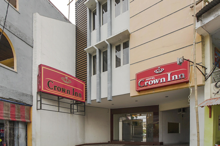 Exterior & Views 2, RedDoorz Plus @ Karebosi Area 2, Makassar