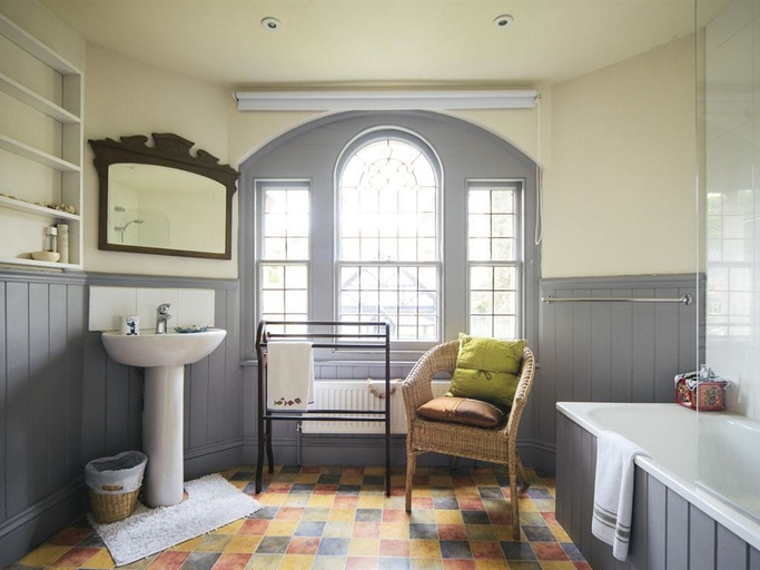 Bathroom 3, Percy Place, Bath and North East Somerset