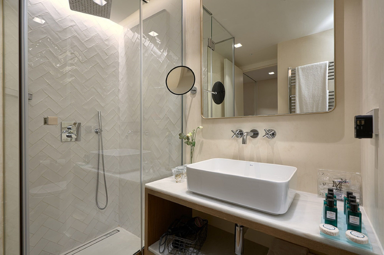 Bathroom 4, Suites Murillo Plaza Sta Cruz, Sevilla