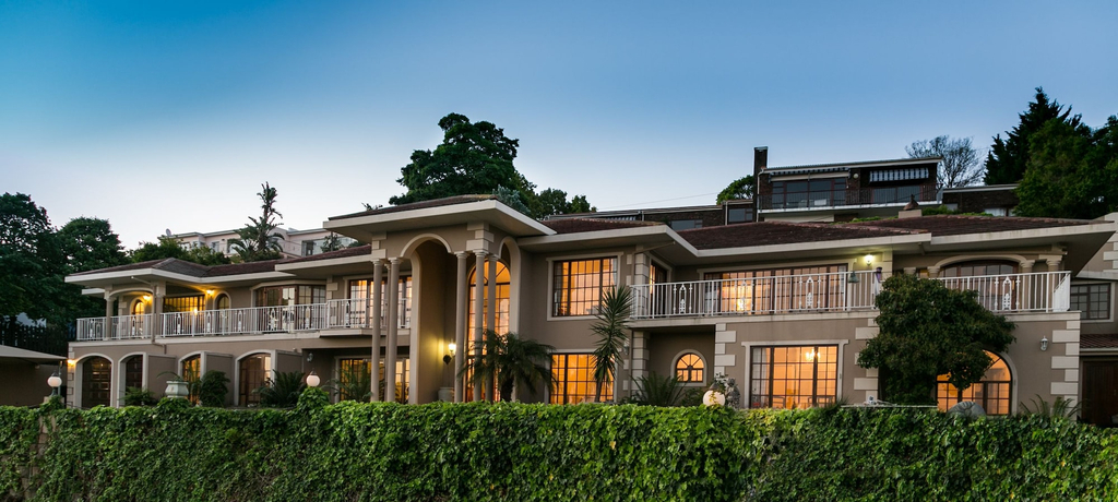 Exterior & Views 1, Moncrieff Manor, Eden