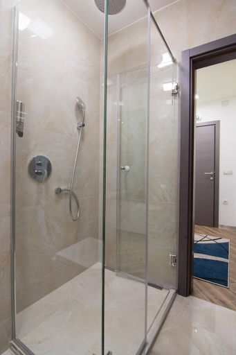 Bathroom 4, Hotel Omia, Belgrade