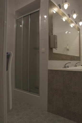 Bathroom 4, Hostel Lwowska 11, Warsaw