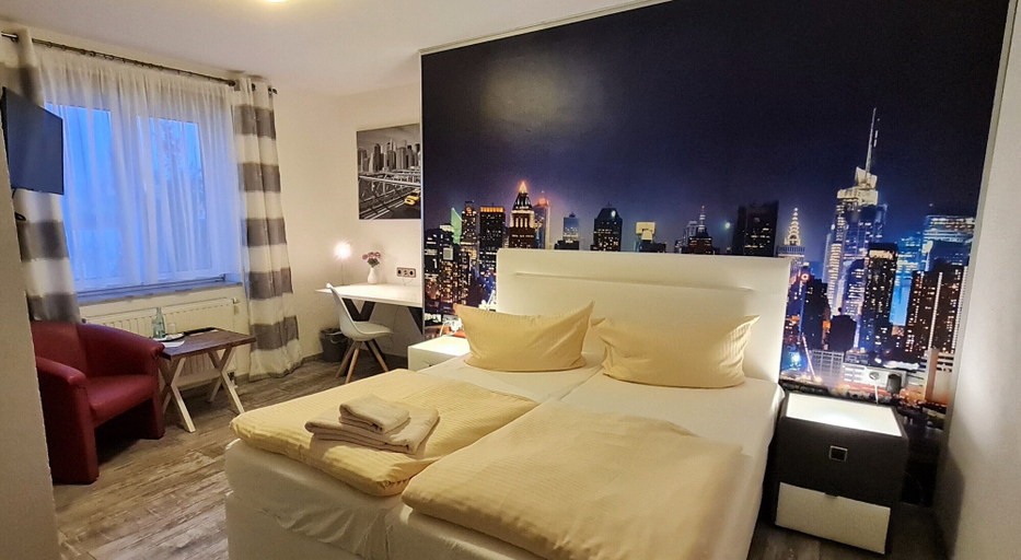 Bedroom 2, Hotel Prox, Ilm-Kreis