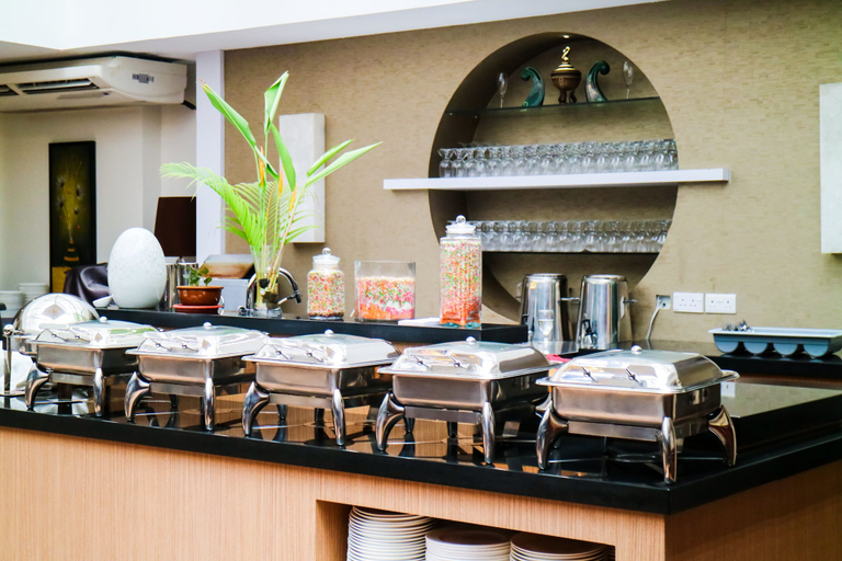 Food & Drinks 5, StarLodge, Sengkurong