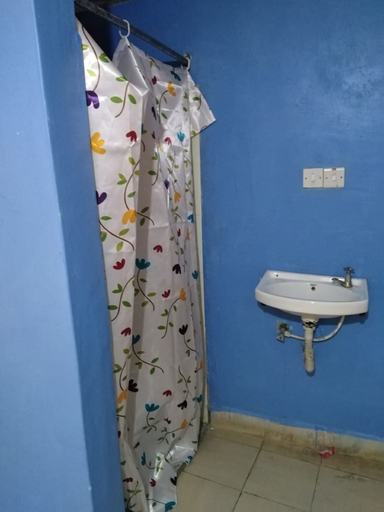 Bathroom, Kibz Hills Lounge, Kajiado North