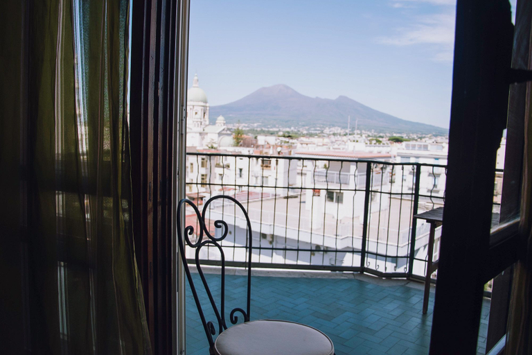 Others 4, Piccolo Sogno Inn, Napoli