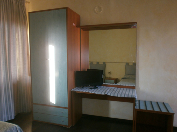 Bedroom 3, Albergo Vecchio Pavone, Torino