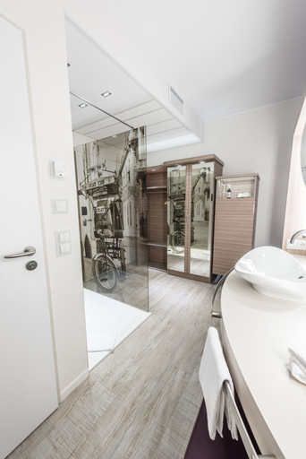 Bathroom 5, Arkadenhaus Papenburg, Emsland