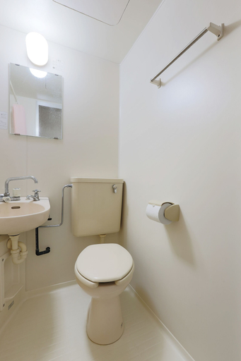 Bathroom 4, Tabist Izumi Yusen Shukuhaku Center, Izumi