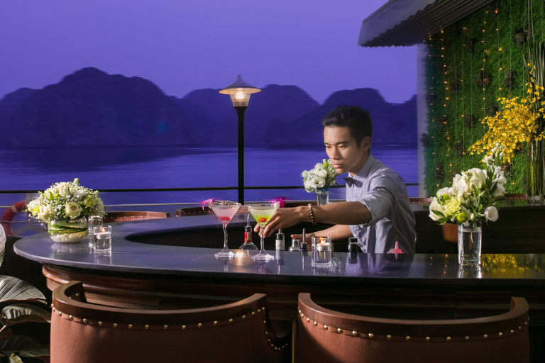 Food & Drinks 4, Era Cruise Halong Bay by Venus Group, Hạ Long