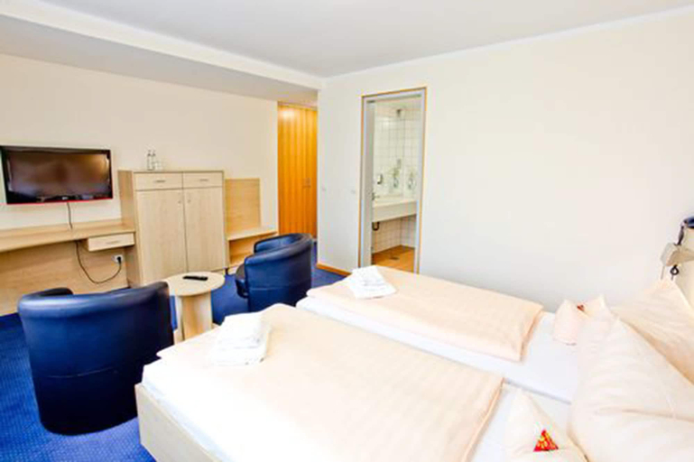 Bedroom 2, K6 Seminarhotel GmbH, Harz