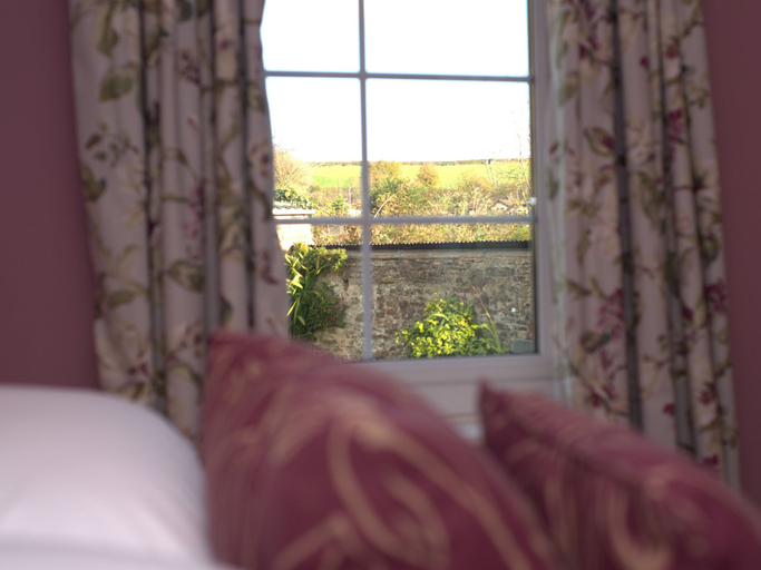 Bedroom 3, Bridge House, Devon