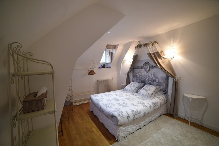 Bedroom 4, Villa des Glycines, Deux-Sèvres