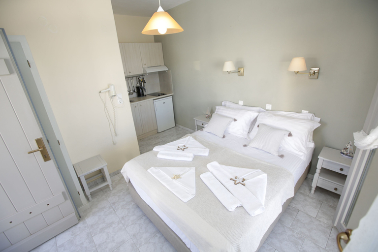 Bedroom 3, Alexandra's Rooms, South Aegean
