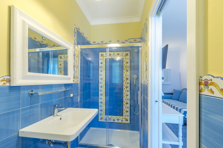 Bathroom 3, Hotel Ristorante Il Colleverde, Salerno