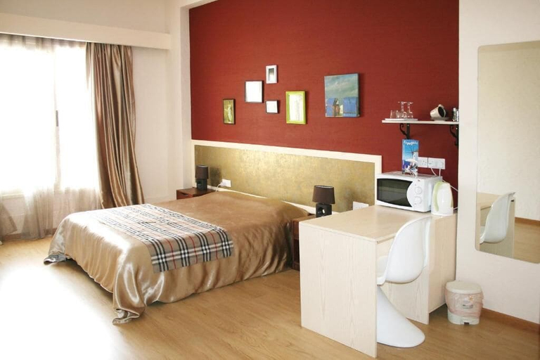 Bedroom 3, Sunrise Arches Apartments