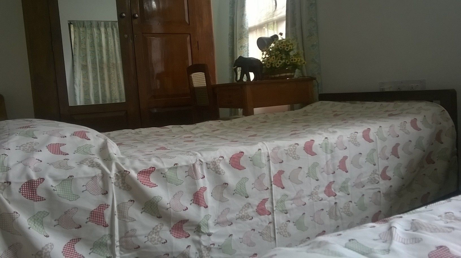 Bedroom 2, Fenn Hall, Kottayam