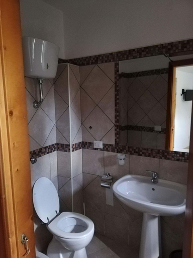Bathroom 5, Hotel Villaggio Tabù, Salerno
