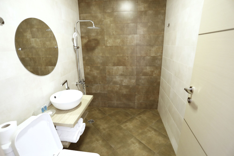 Bathroom 3, Hotel Homey Kobuleti, Kobuleti