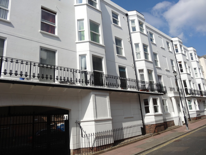 Exterior & Views 2, Brighton Break - Burlington Beach Pad, Brighton and Hove