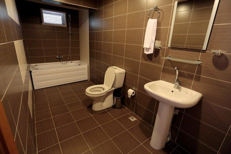 Bathroom 5, Kapri Termal Hotel & Kaplica Yalova, Termal