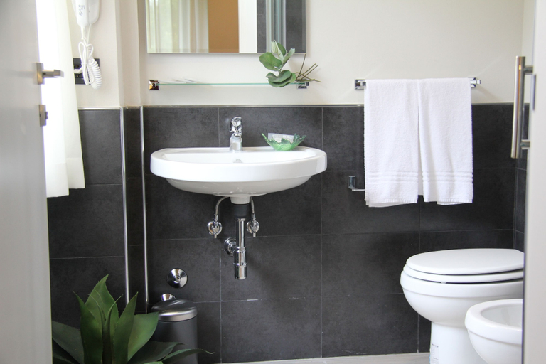 Bathroom 4, Hotel Zara Milano, Milano