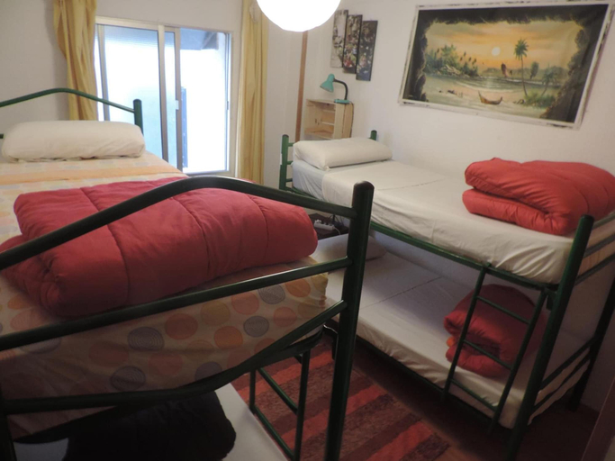 Bedroom 5, Hostal El Cascabel - Hostel, Granada