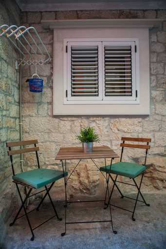 Others 5, Studio Apartments Emotha, Trogir