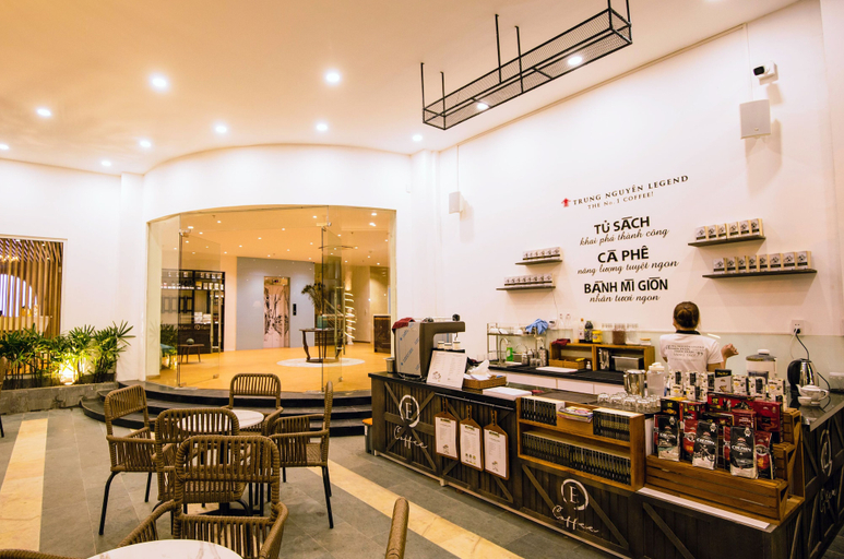 Food & Drinks 5, Cocochine - a VIE collection, Da Nang